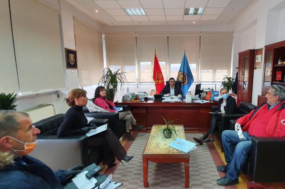 Detalj sa sastanka u Opštini Tivat, Foto: Opština Tivat