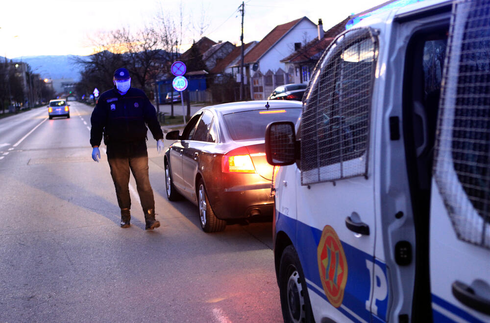 Reporteri "Vijesti" patrolirali sa sa ekipom nikšićke Interventne jedinice policije