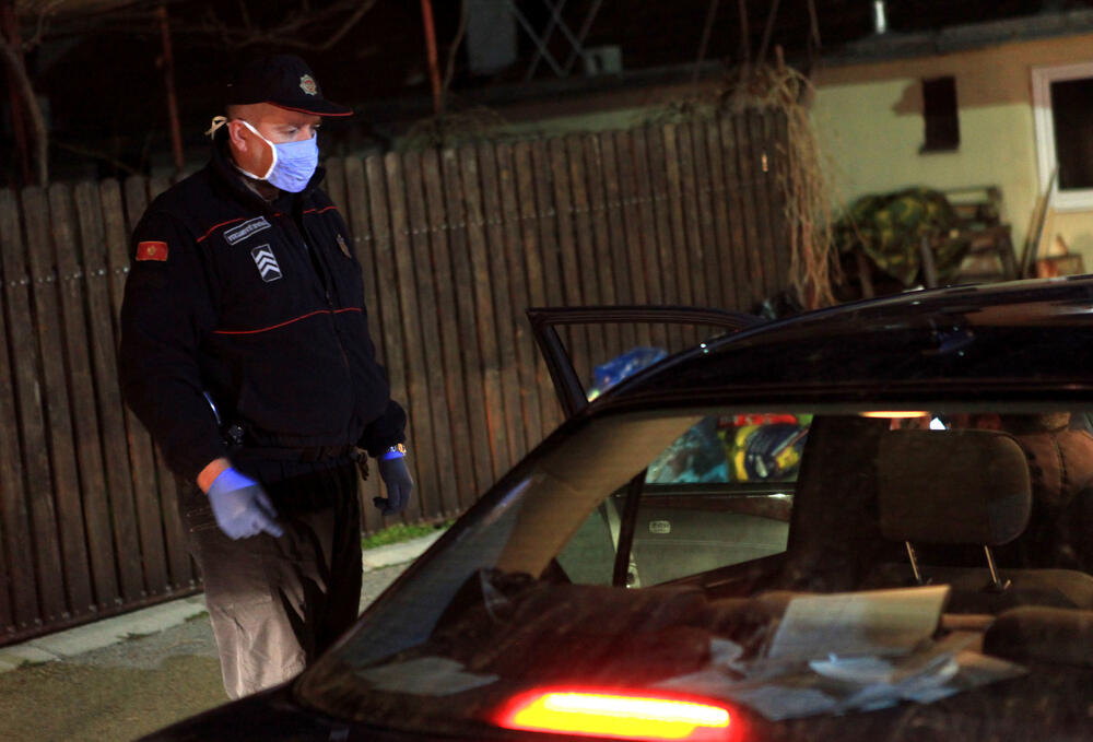 Reporteri "Vijesti" patrolirali sa sa ekipom nikšićke Interventne jedinice policije