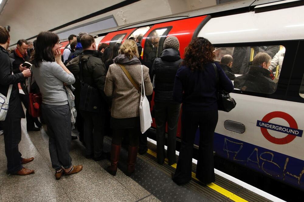 Detalj iz metroa, Foto: Business Insider