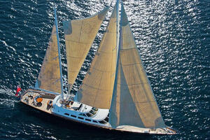 Berluskoni prodaje jahtu: Cijena - sitnica