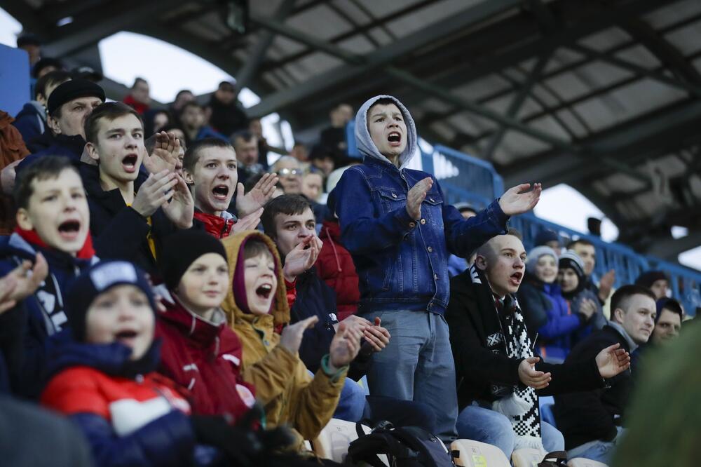 Navijači Žodina, Foto: Sergei Grits
