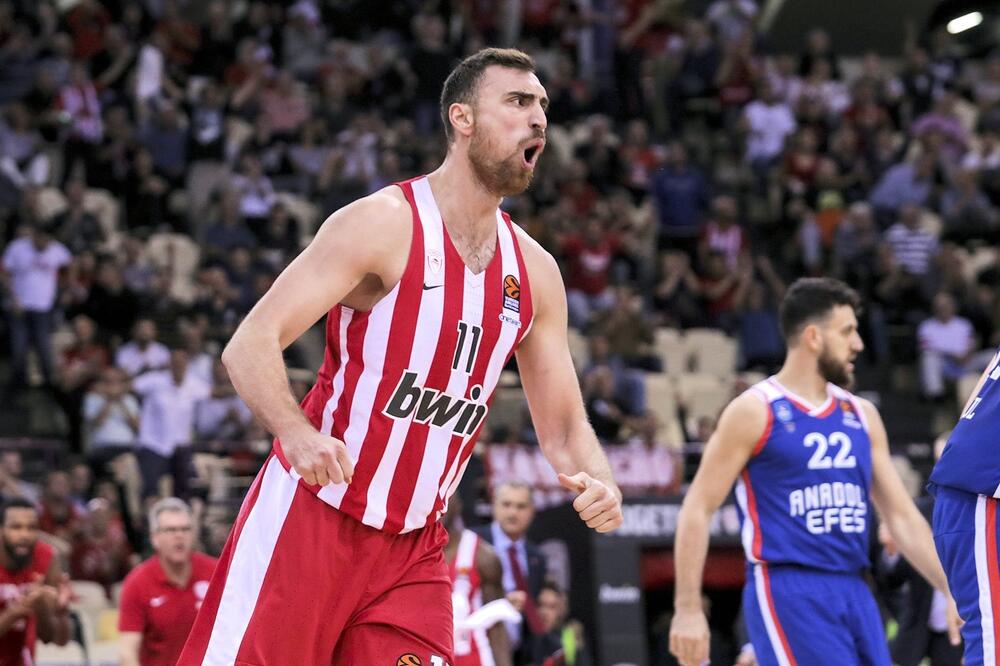 Jedan od najboljih centara Evrope: Nikola Milutinov, Foto: Euroleague