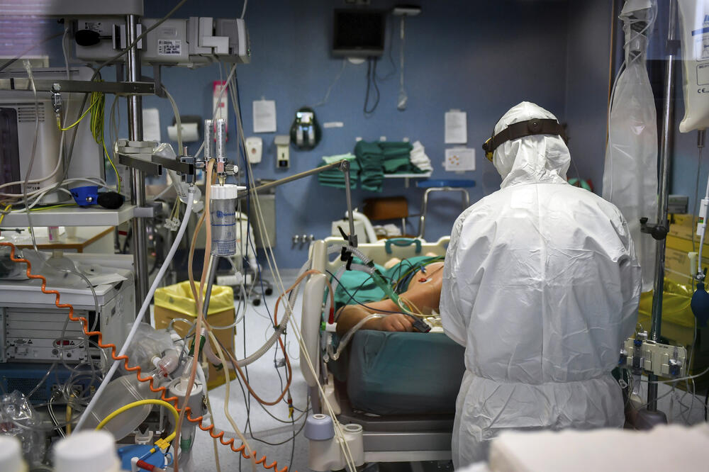 Detalj iz milanske bolnice u Italiji, Foto: Beta/La Presse/Claudio Furlan