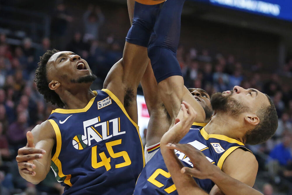 Gober i Mičel, Foto: AP