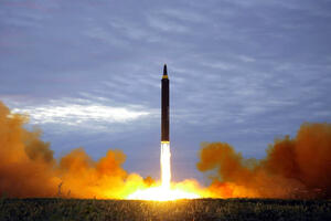 Južna Koreja optužuje Sjevernu da je ispalila sumnjive rakete
