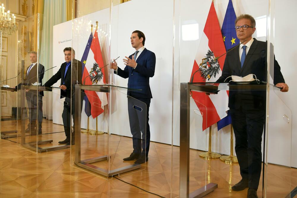 Za pres konferencije, Foto: AP