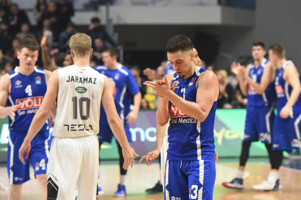 Detalj sa utakmice Budućnost Voli - Partizan, Foto: Savo Prelević