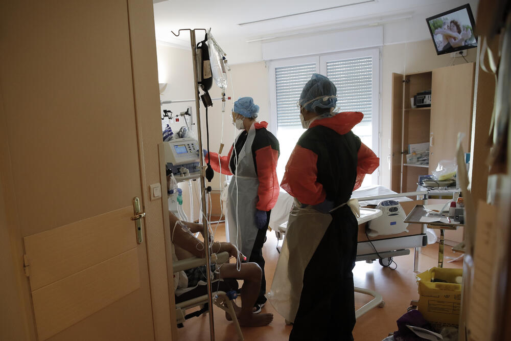 Detalj iz jedne pariške bolnice, Foto: AP