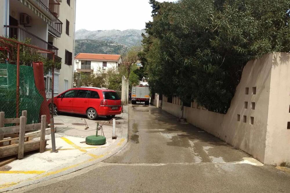 Dezinfikovali dio grada, Foto: SZS Budva