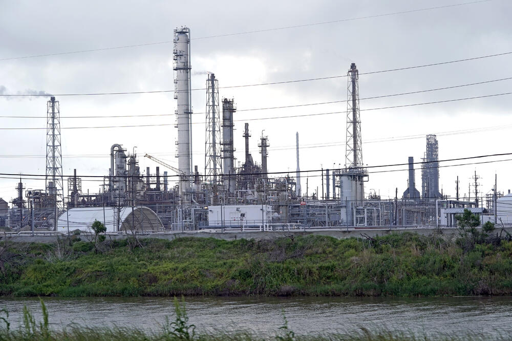 najveća naftna rafinerija na sjeveru Amerike, Foto: AP