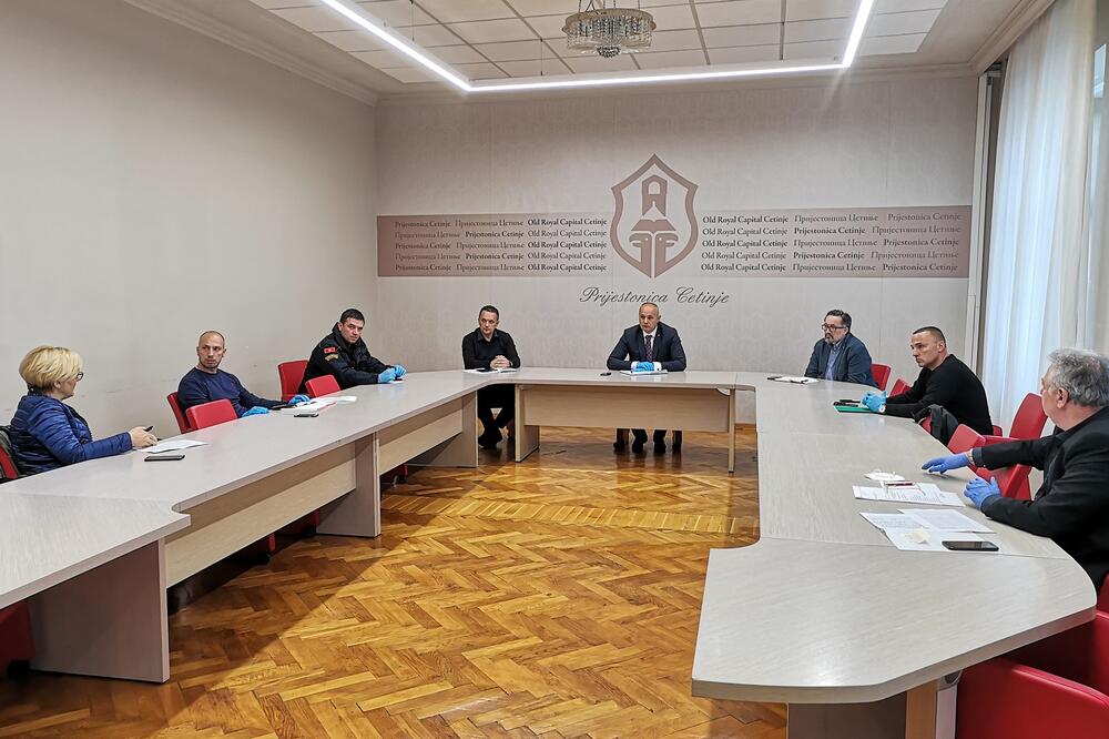 Opštinski tim Cetinje, Foto: Demokrate