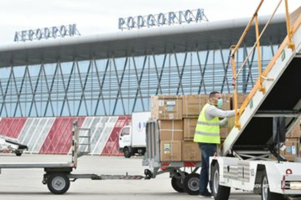 Dopremljena oprema iz Kine, Foto: Gov.me