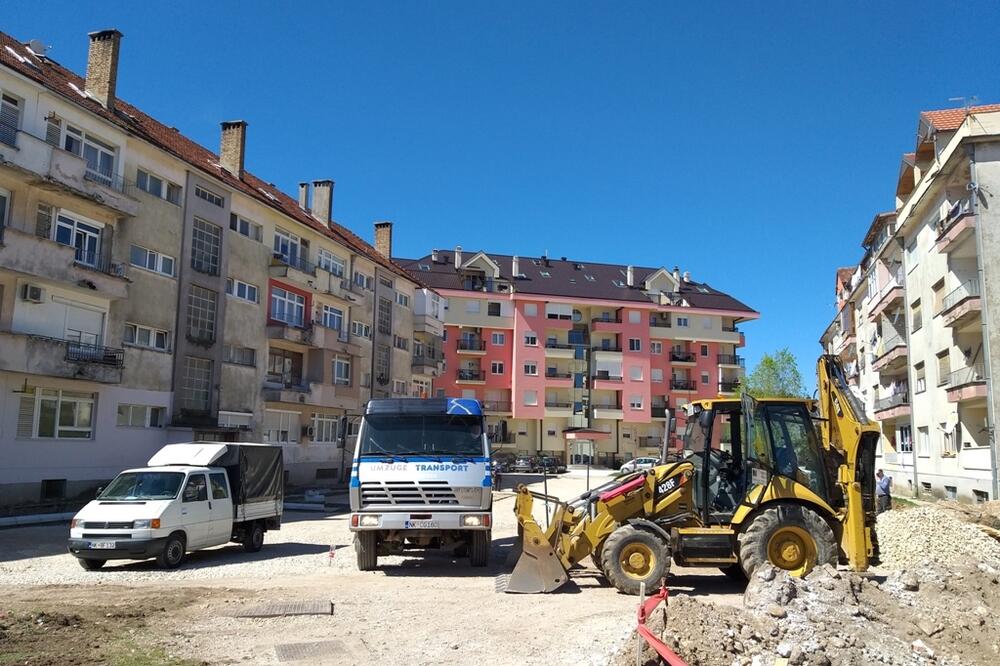 Počelo uređenje kvarta, Foto: Svetlana Mandić