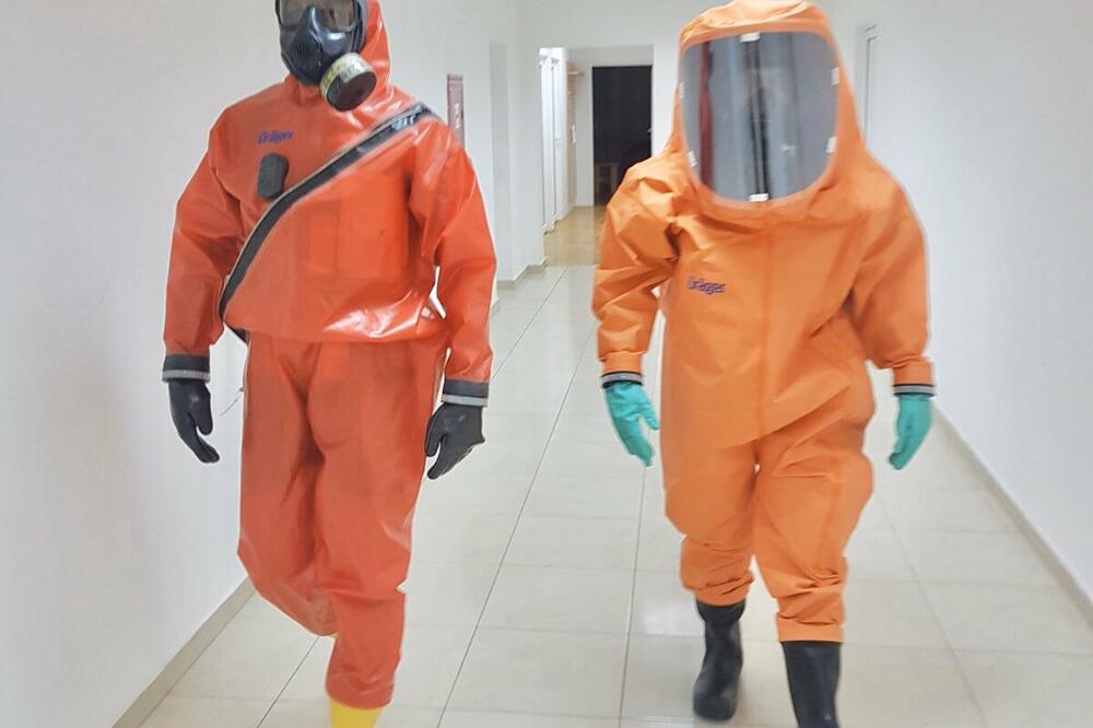 Donirana zaštitna odijela, Foto: Ministarstvo odbrane