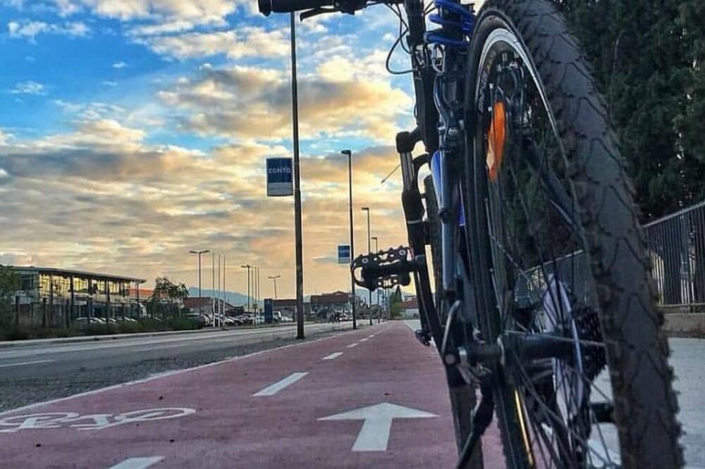 Pg Biro, Foto: Biciklo