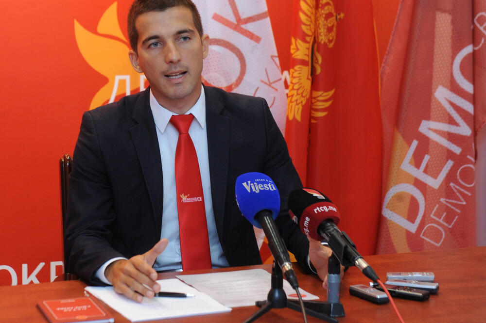 Pola godine izostali napadi i svađe u opozicji: Bečić, Foto: Savo Prelević