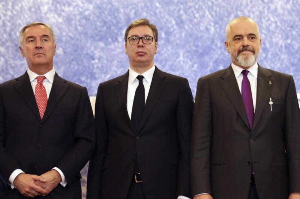 Đukanović, Vučić i Rama, Foto: AP