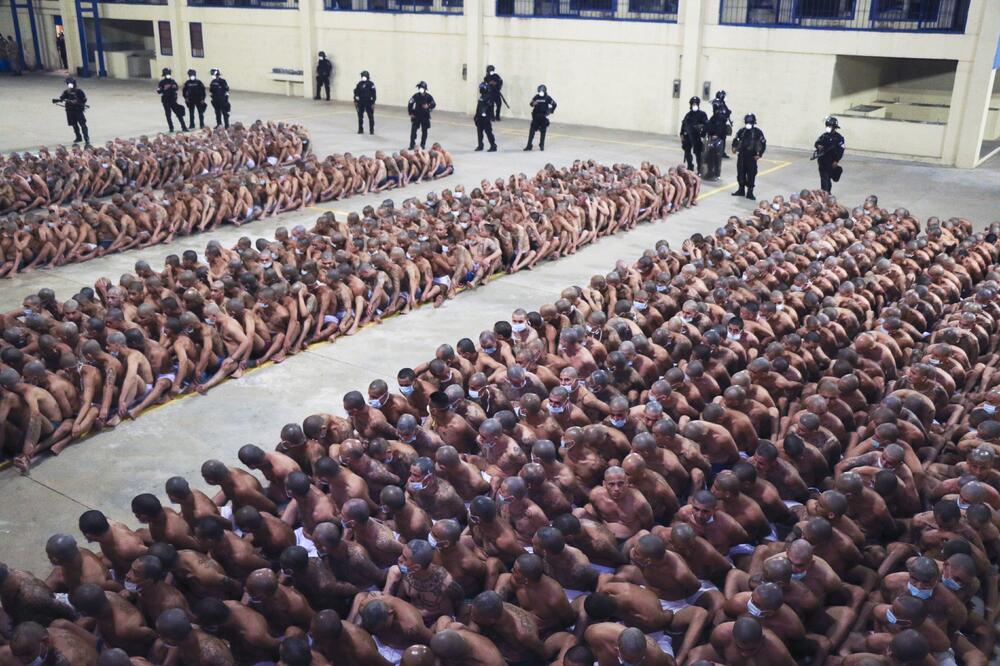 Zatvor u El Salvladoru, Foto: BETA/AP