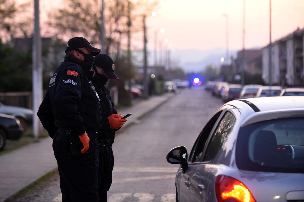 Policijske kontrole (ilustracija), Foto: Boris Pejović