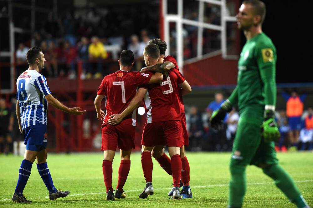 Mnogo pitanja, malo odgovora: Sa utakmice OFK Titograd - Budućnost, Foto: Savo PRELEVIC