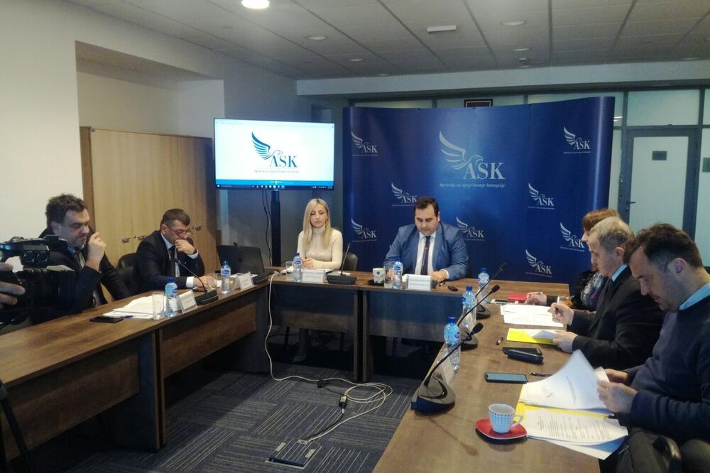 Sa jedne od ranijih sjednica Savjeta ASK, Foto: Antikorupcija.me