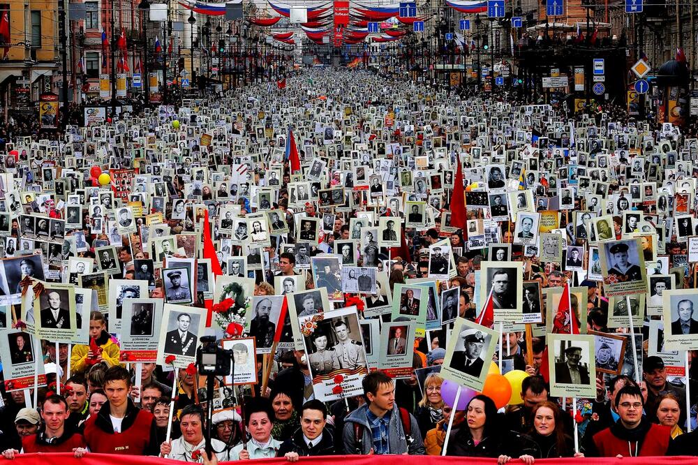 "Besmrtni puk", Foto: Ilustracija