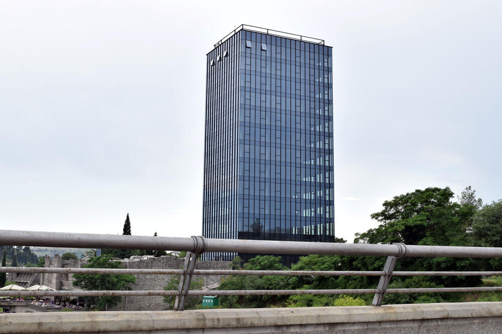 Čudovištima protiv umjetnosti, Foto: Luka Zeković