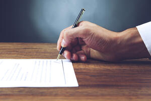 BIRN: Milionski poslovi porodice Kisić sa javnim preduzećima