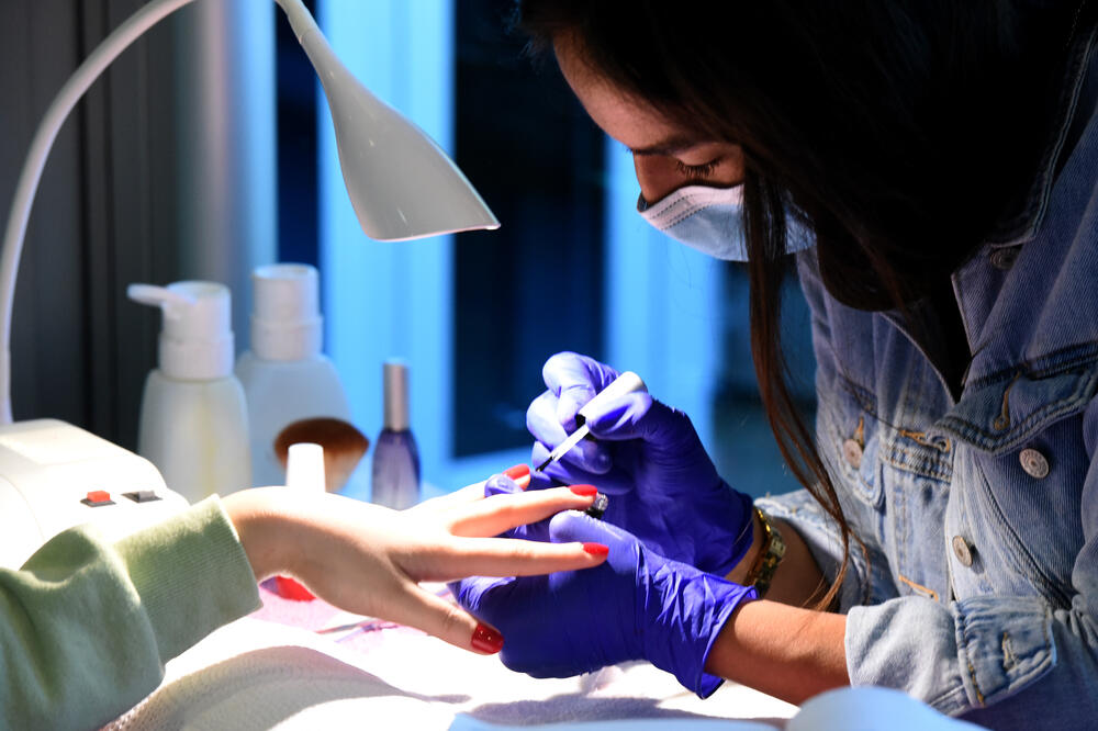 Detalj iz jednog kozmetičkog salona, Foto: Savo Prelević