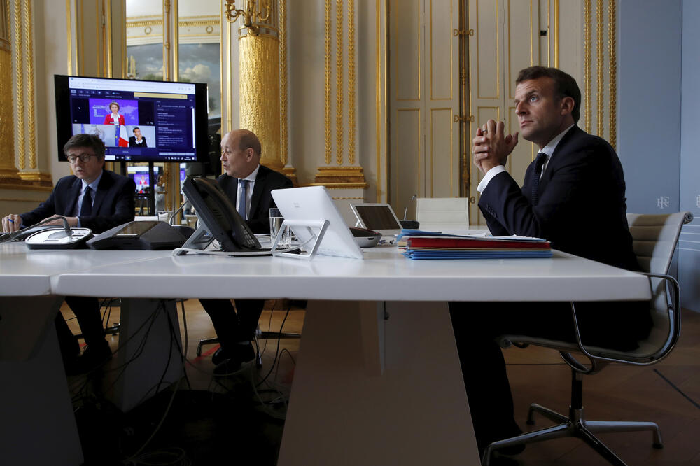 Makron tokom konferencije, Foto: Gonzalo Fuentes/AP/Beta