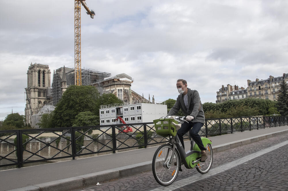 Detalj iz Pariza, Foto: AP