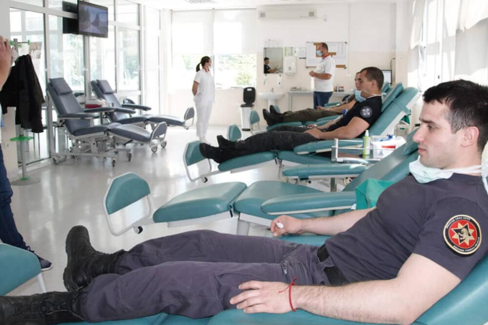 Sa akcije dobrovboljnog davanja krvi, Foto: Twitter.com/ztkcg