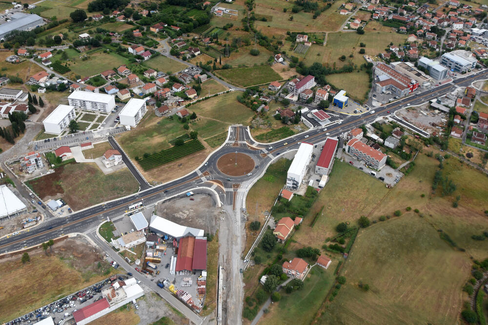 Podnijeto preko 12.000 zahtjeva: Podgorica, Foto: Savo Prelević