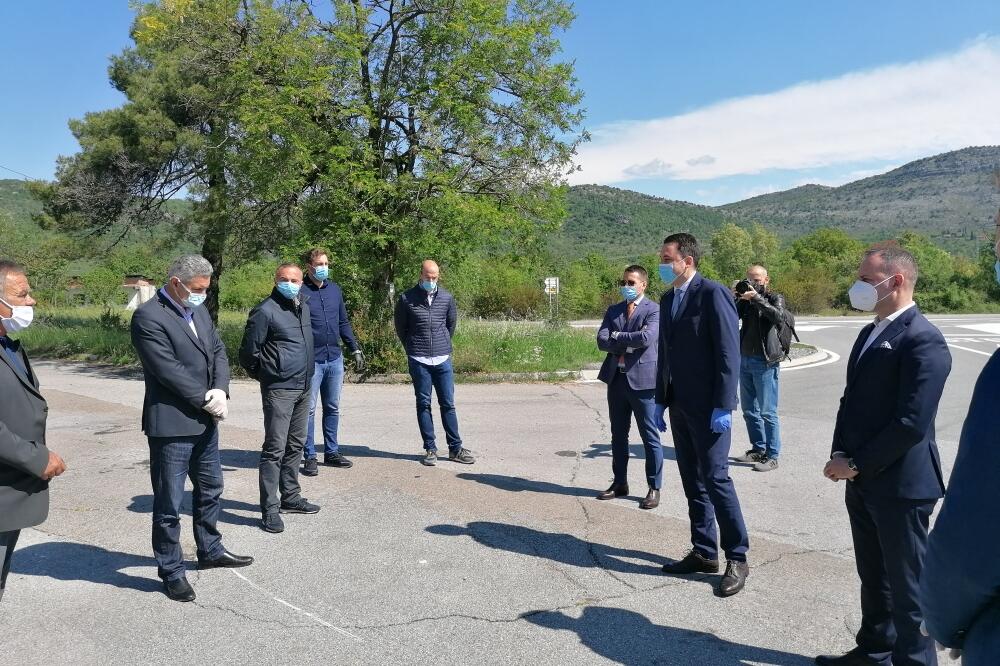 Sa obilaska radova u Lješanskoj nahiji, Foto: PG Biro