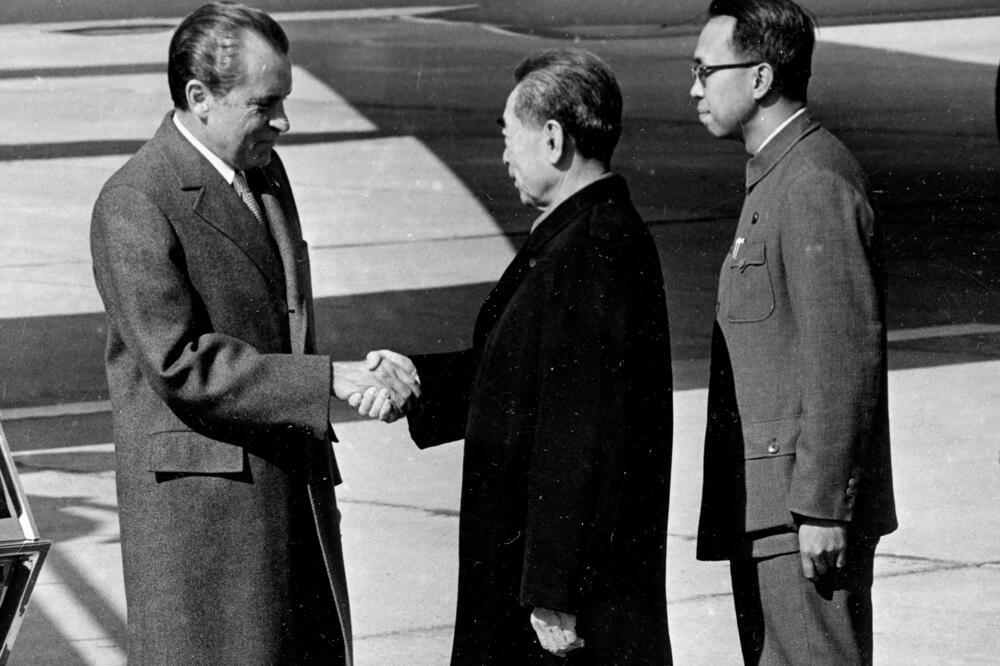 Dži Čaožu tokom razgovora Ču Enlaja sa predsjednikom SAD Ričardom Niksonom 1972., Foto: AP