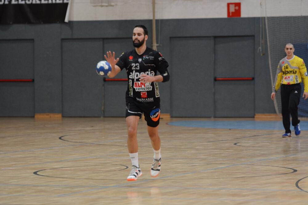 Bogdan Petričević, Foto: Www.facebook.com/pg/meranhandball