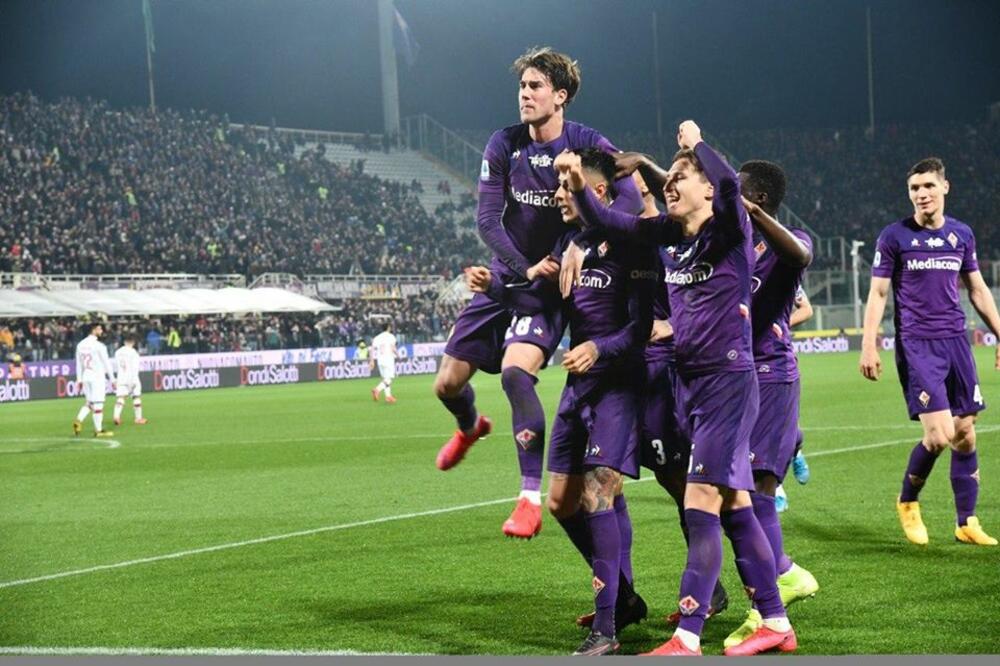 Igrači Fiorentine, Foto: Www.facebook.com/ACFFiorentina