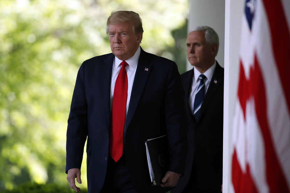 Američki predsjednik i njegov zamjenik: Tramp i Pens, Foto: AP