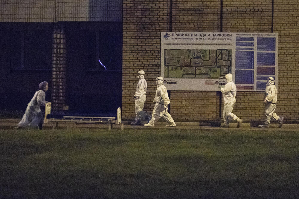 Medicinski radnici u Moskvi, Foto: AP
