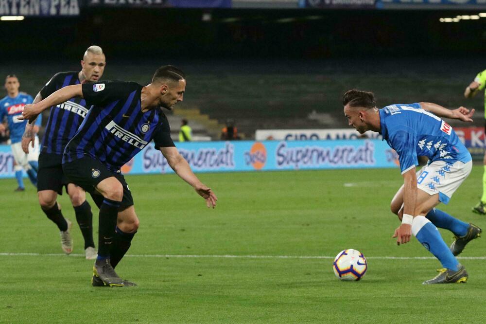 Sa meča Napoli - Inter, Foto: Cesare Abbate