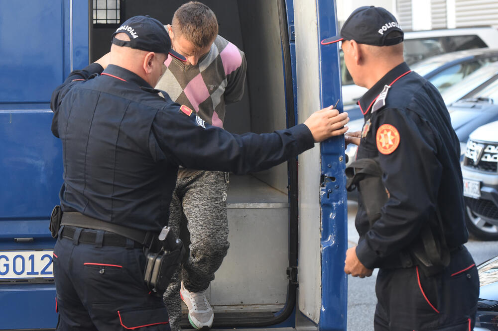 Vuković nakon hapšenja, Foto: Savo Prelević