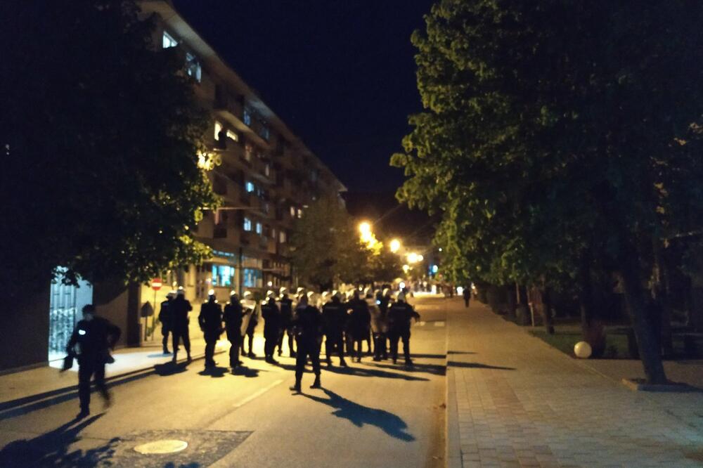 Policija sinoć u Pljevljima, Foto: Goran Malidžan