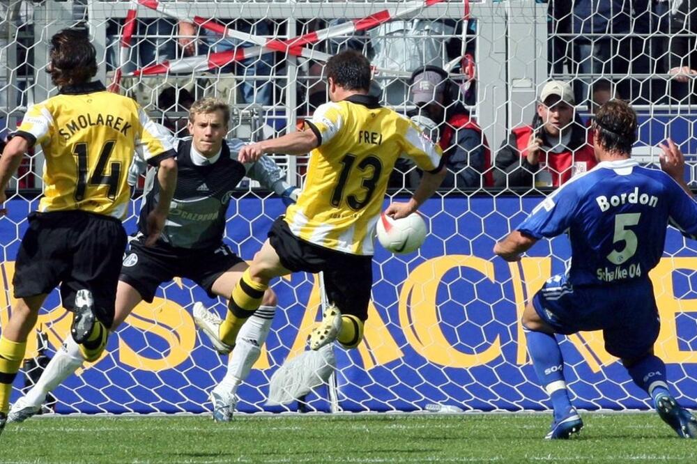 Dan kada je Borusija srušila snove Šalkea o tituli: Aleksander Fraj pogađa u sezoni 2006/2007, Foto: Bundesliga