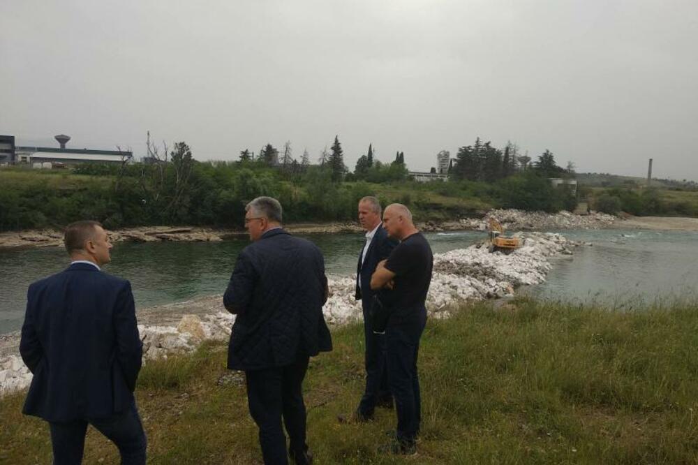 Brana kod KAP-a, Foto: Vlada CG