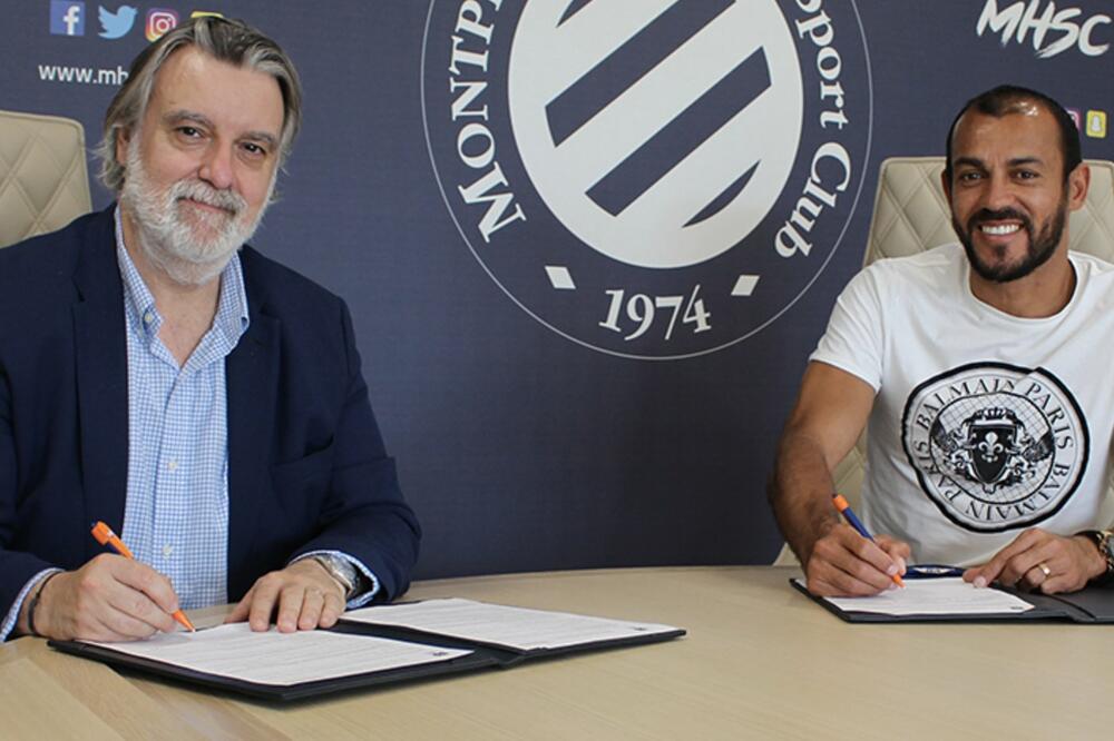 Ilton potpisuje novi ugovor