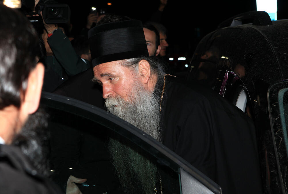 Joanikije po izlasku iz pritvora, Foto: Luka Zeković