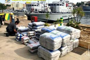 Italija: Zaplijenjena droga vrijedna pet miliona eura, uhapšen...