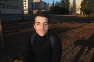 Stilska odrednica mog romana je podgorički