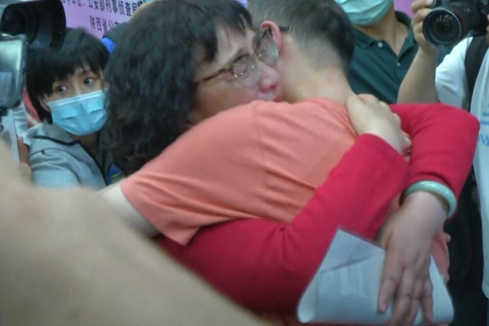 Emotivan susret, Foto: Printscreen